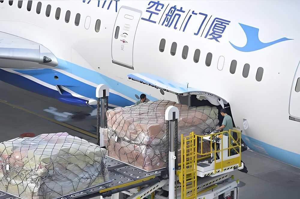 厦门航空货运.jpg